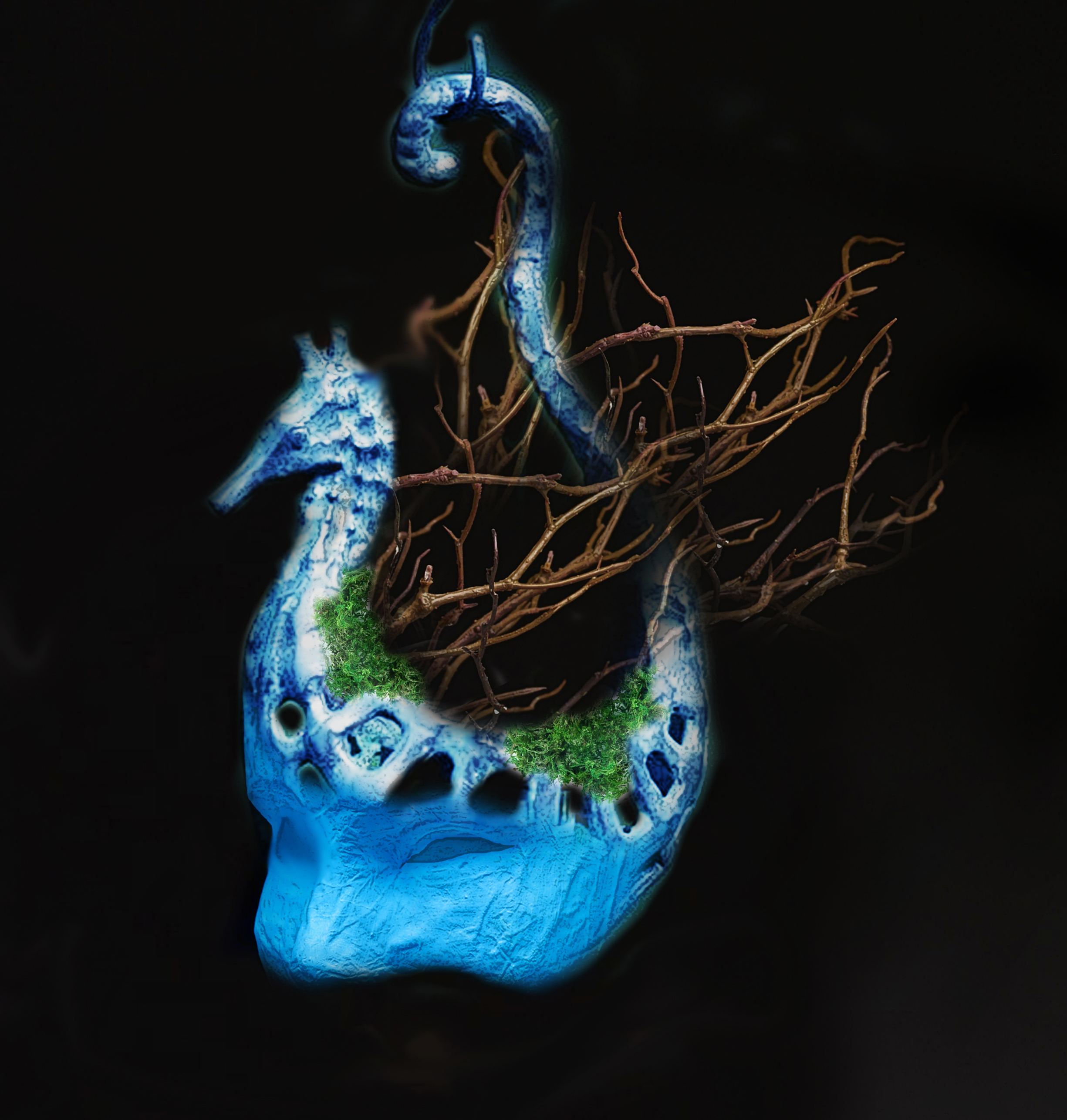 Seahorse mask planter